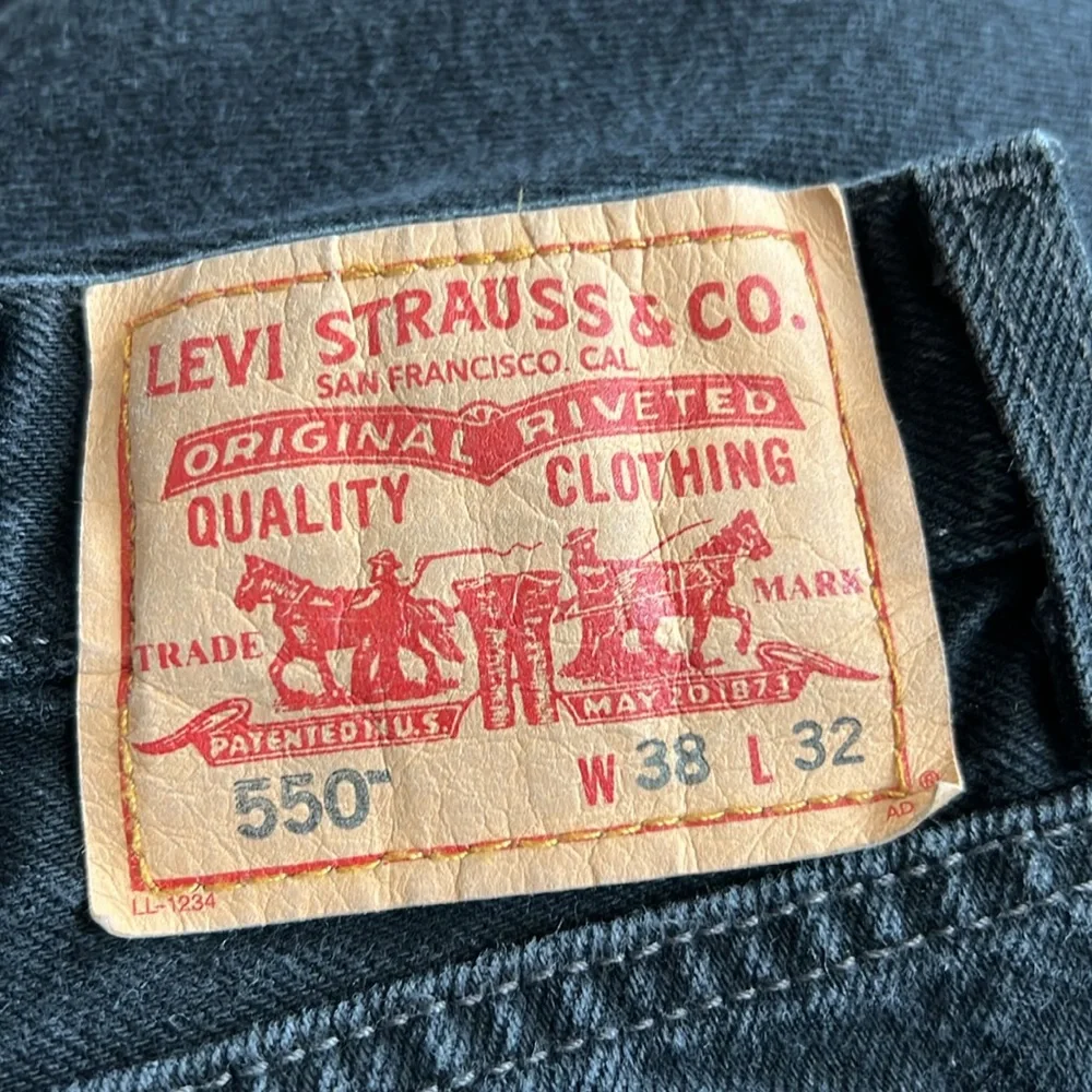 Levi’s‎ Men’s 550 Relaxed Fit Jeans Black Size 38 X 32